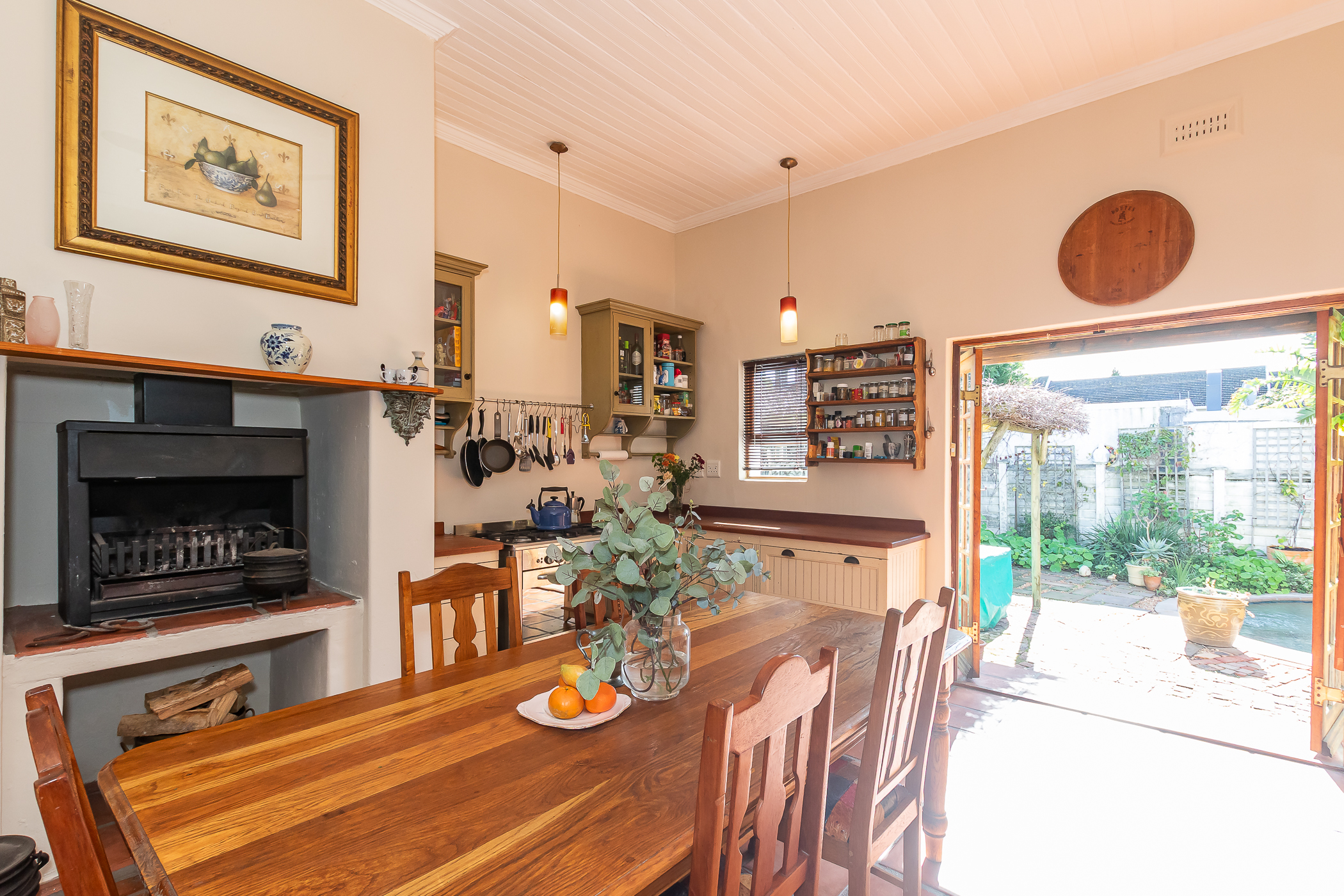 <!--[if BLOCK]><![endif]--> 40  Bathurst Road, Kenilworth Upper, Cape Town <!--[if ENDBLOCK]><![endif]-->