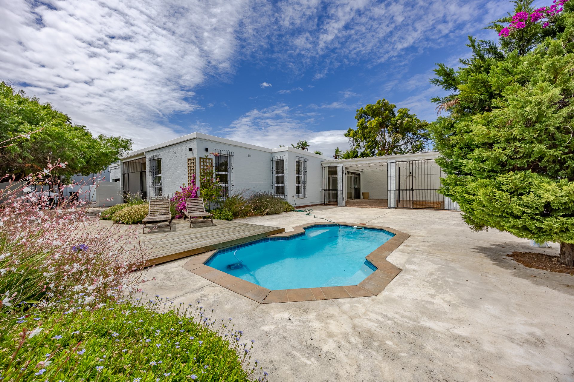 <!--[if BLOCK]><![endif]--> 27  Mimosa Street, Milnerton Central, Milnerton <!--[if ENDBLOCK]><![endif]-->