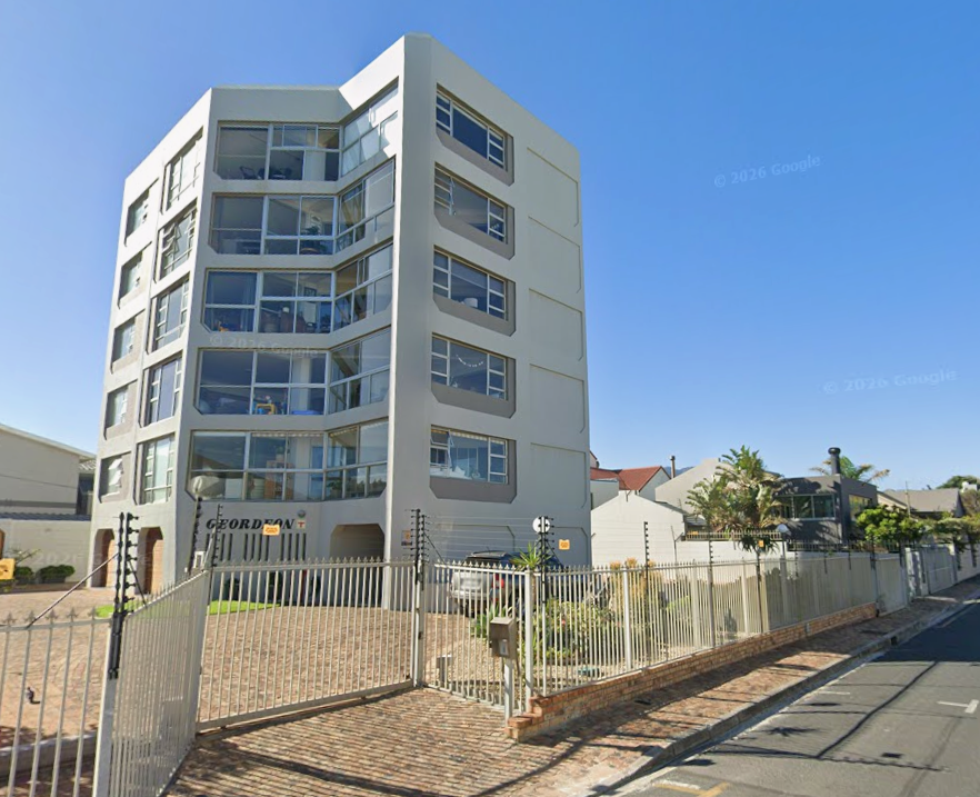  1 Geordeon van Tromp, Strand North, Strand 