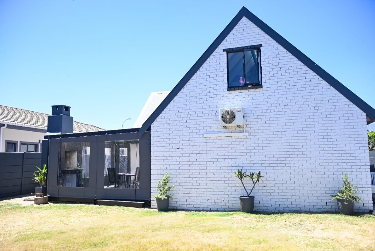 <!--[if BLOCK]><![endif]--> 88  Lancaster road , Dobson, Gordons Bay <!--[if ENDBLOCK]><![endif]-->